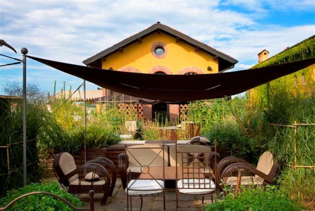 Albergo L'Ostelliere - Villa Sparina Resort Гави Екстериор снимка